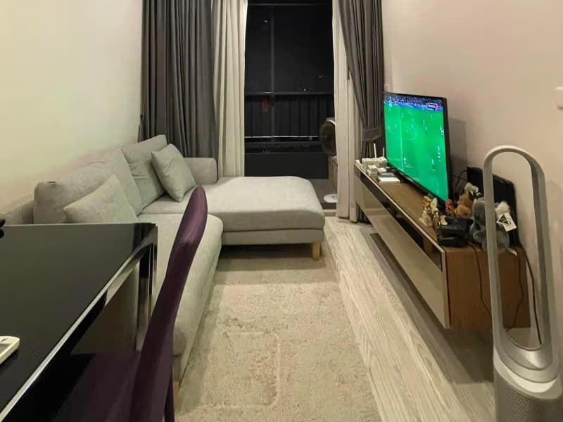 1 Bedroom Condo