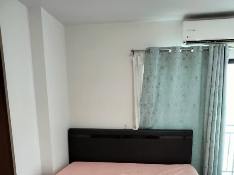 2 Bed Condo for Sale in Thon Buri