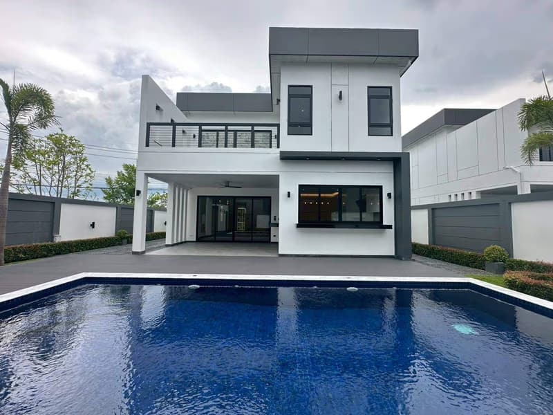 4 Bed House for Sale in Hang Dong District