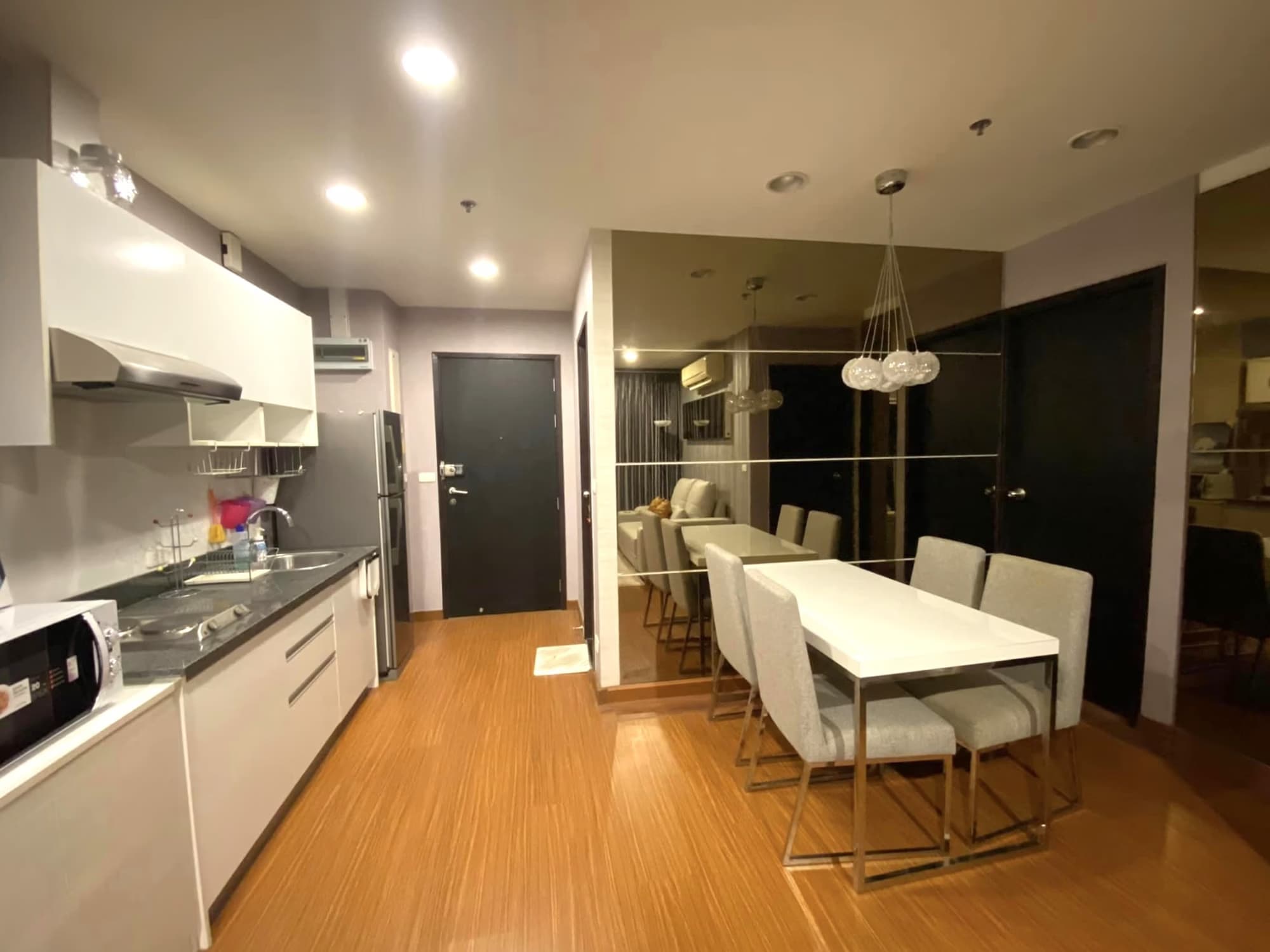 2 ห้องนอน undefined สำหรับ จำหน่าย ใน Khlong Toei - Image 2