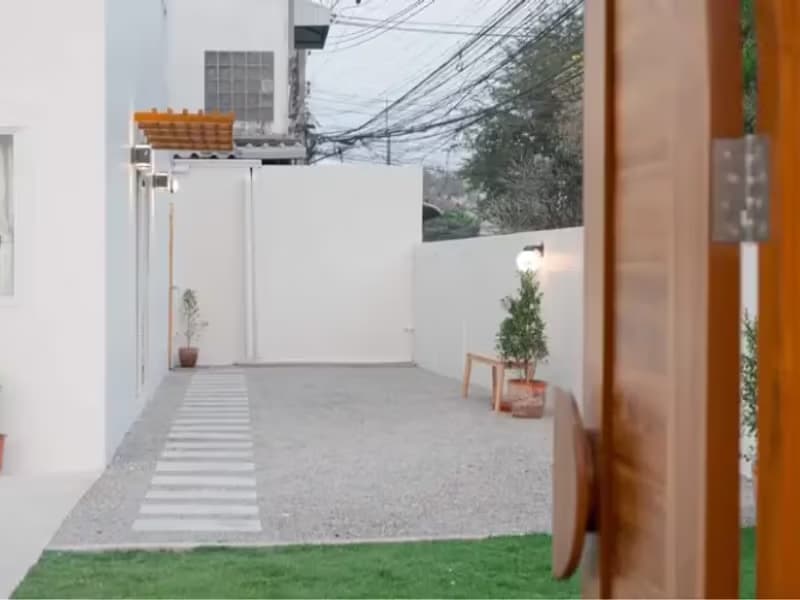 2 Bedroom House