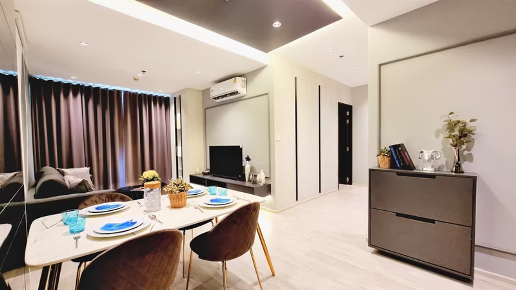 2 Bedroom Condo - Image 7