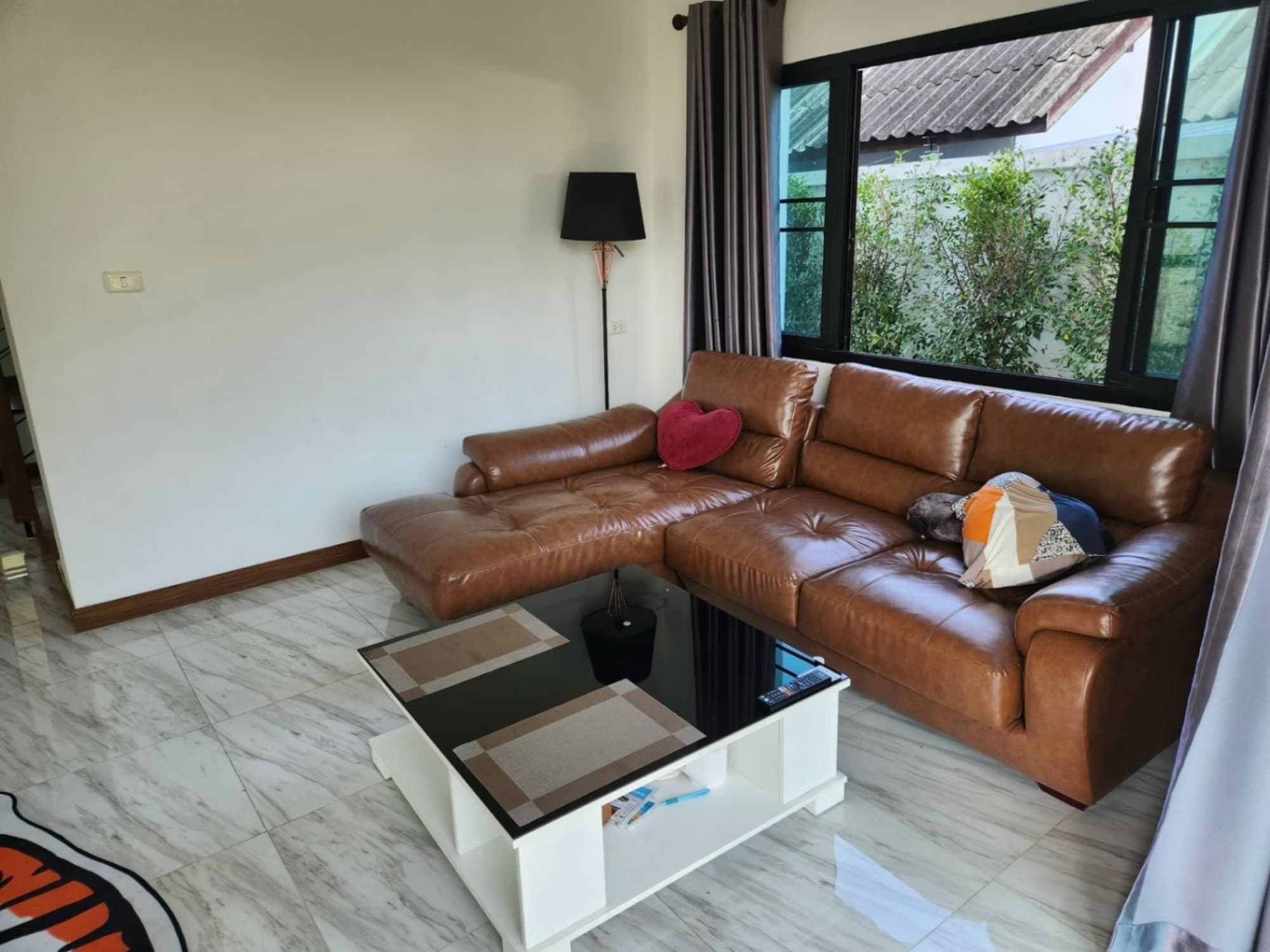 3 Bed House for Rent and Sale in Doi Saket District - Image 2