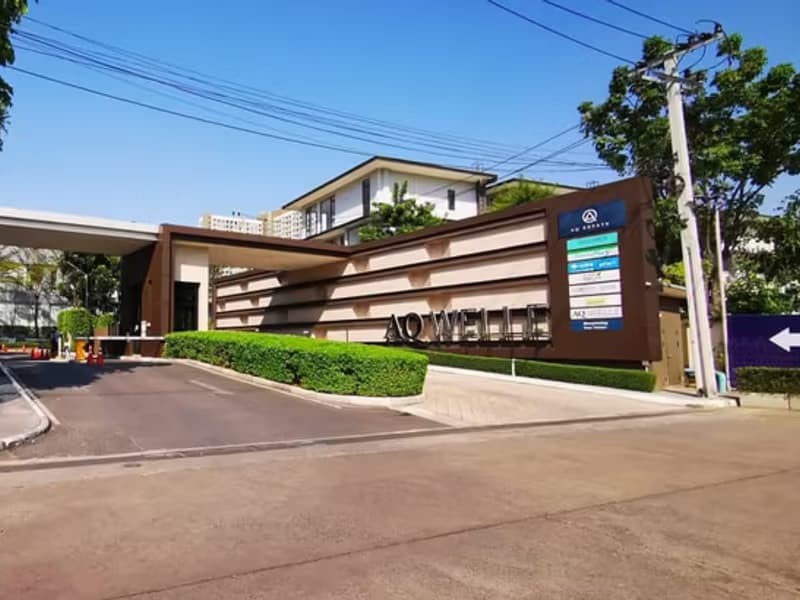 Studio for Sale/Rent in Huai Khwang