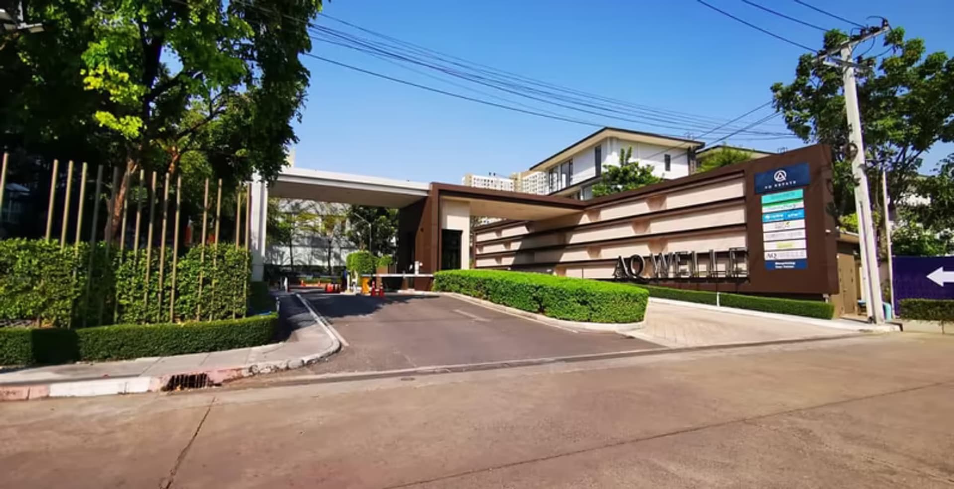Studio for Sale/Rent in Huai Khwang - Image 16