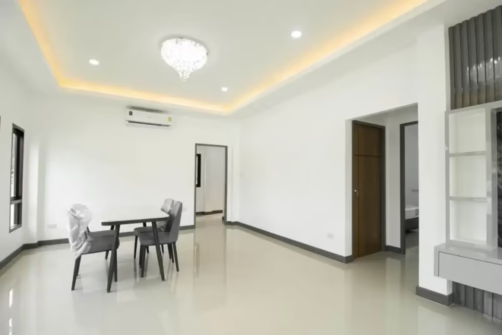 3 Bedroom House - Image 7