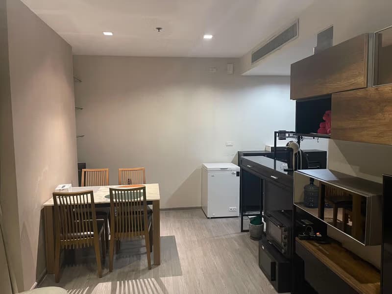 2 Bed Condo for Rent in Khlong San