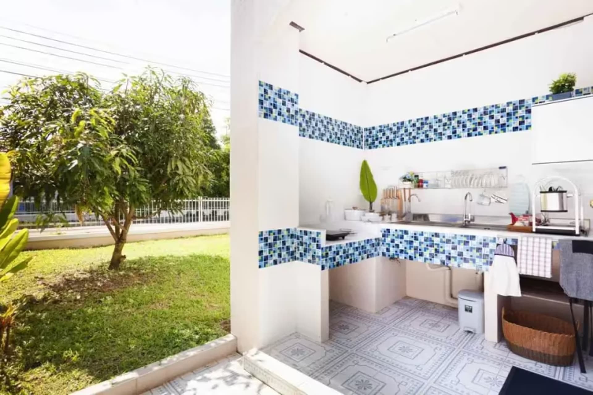 4 Bedroom House - Image 9