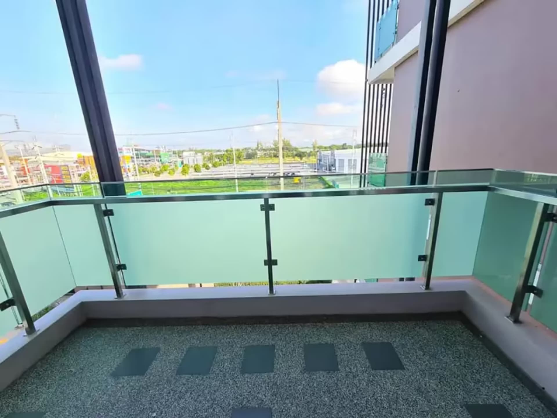 1 Bedroom Condo - Image 6