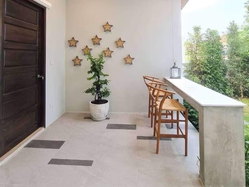 5 Bed House for Rent and Sale in San Sai District