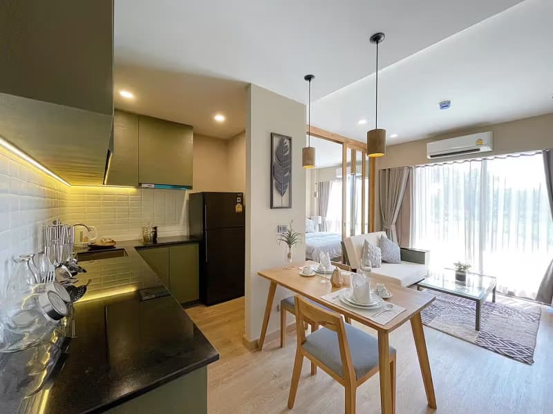 2 Bedroom Condo