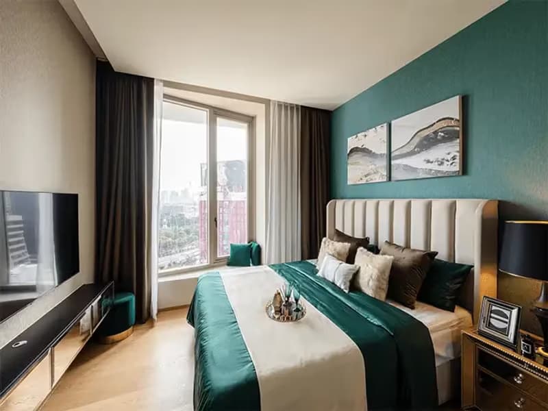 1 Bedroom Condo