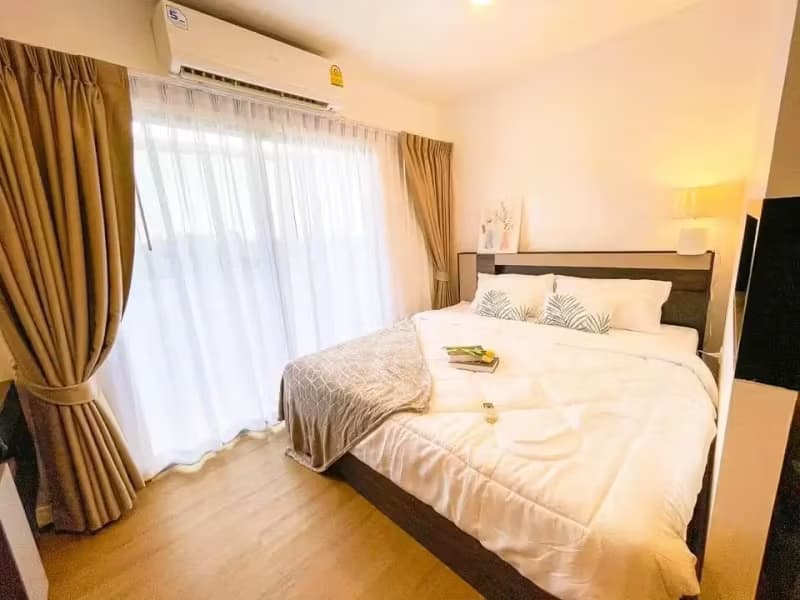 1 Bedroom Condo