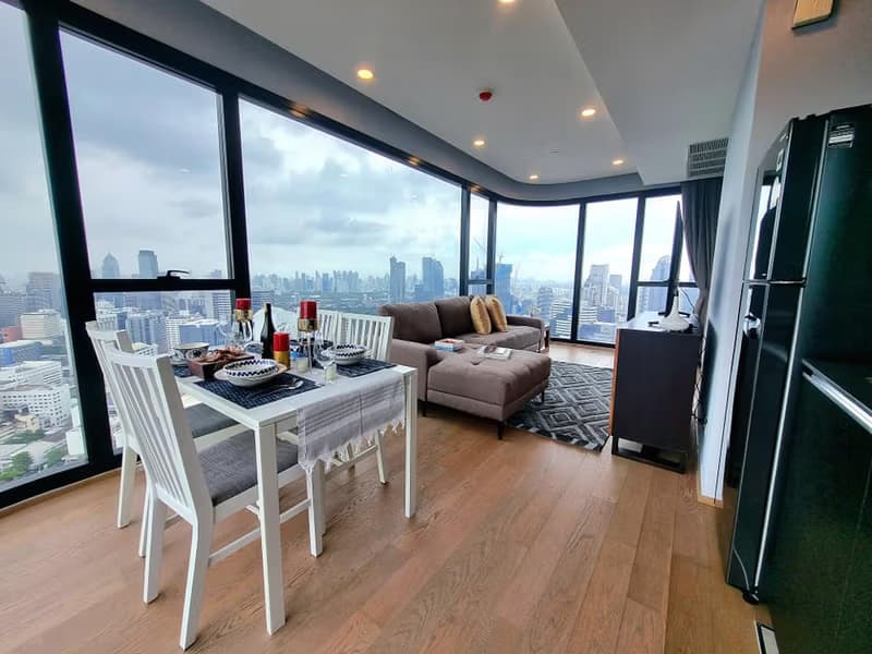 2 Bed Condo for Rent in Bang Rak