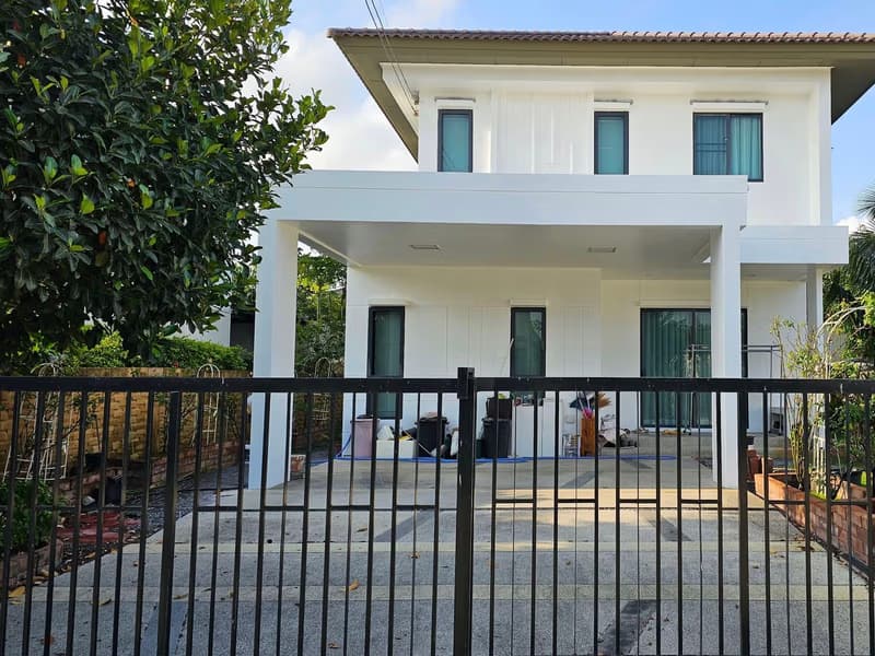 House for Sale at Bang Phli  Samut Prakan 