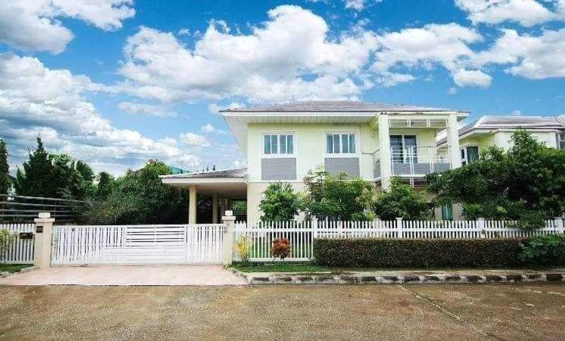 4 卧室 别墅 用于 出租 在 Mueang Chiang Mai - Image 1