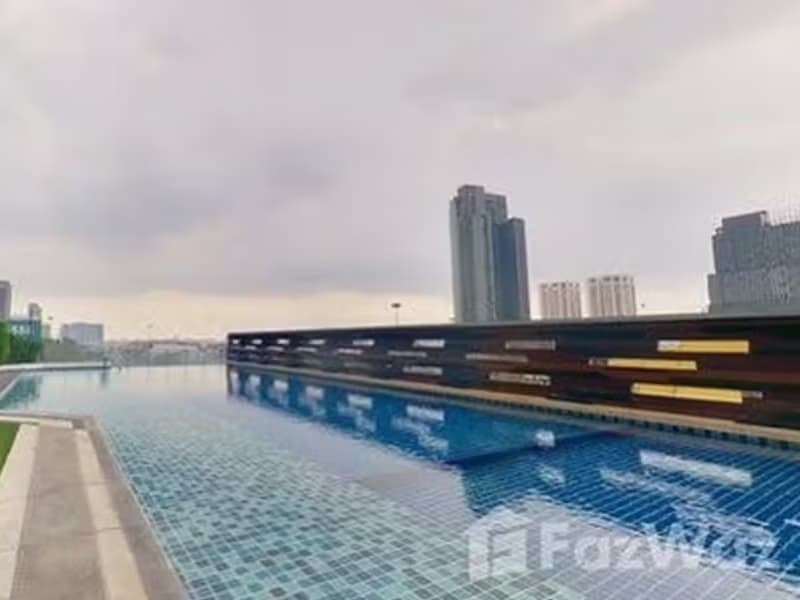 1 Bedroom Condo