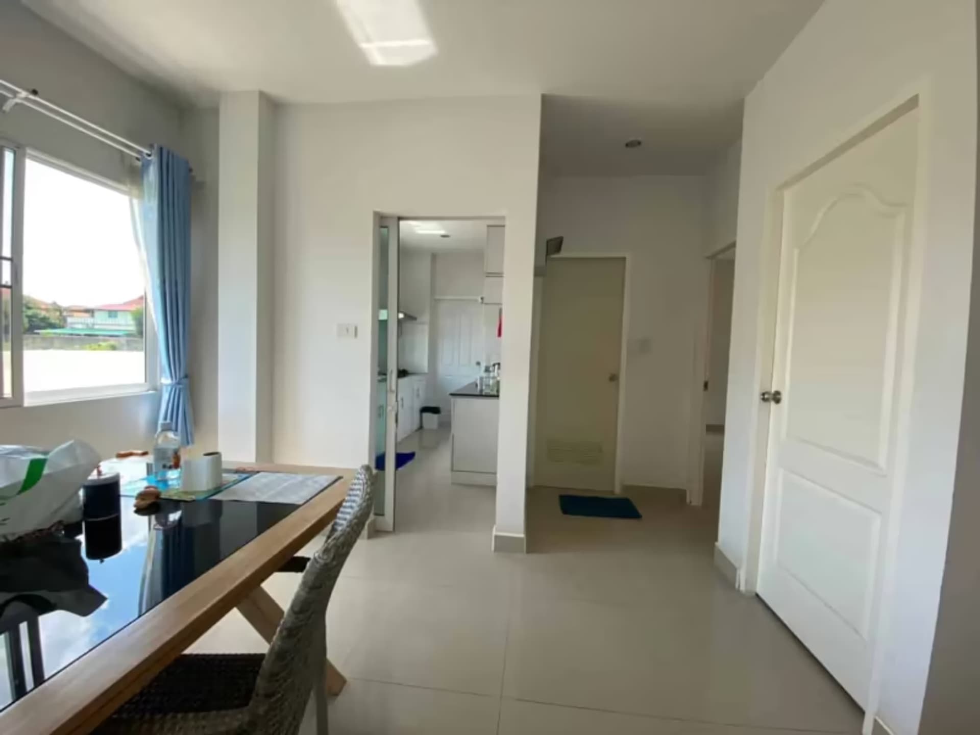 4 Bedroom House - Image 6
