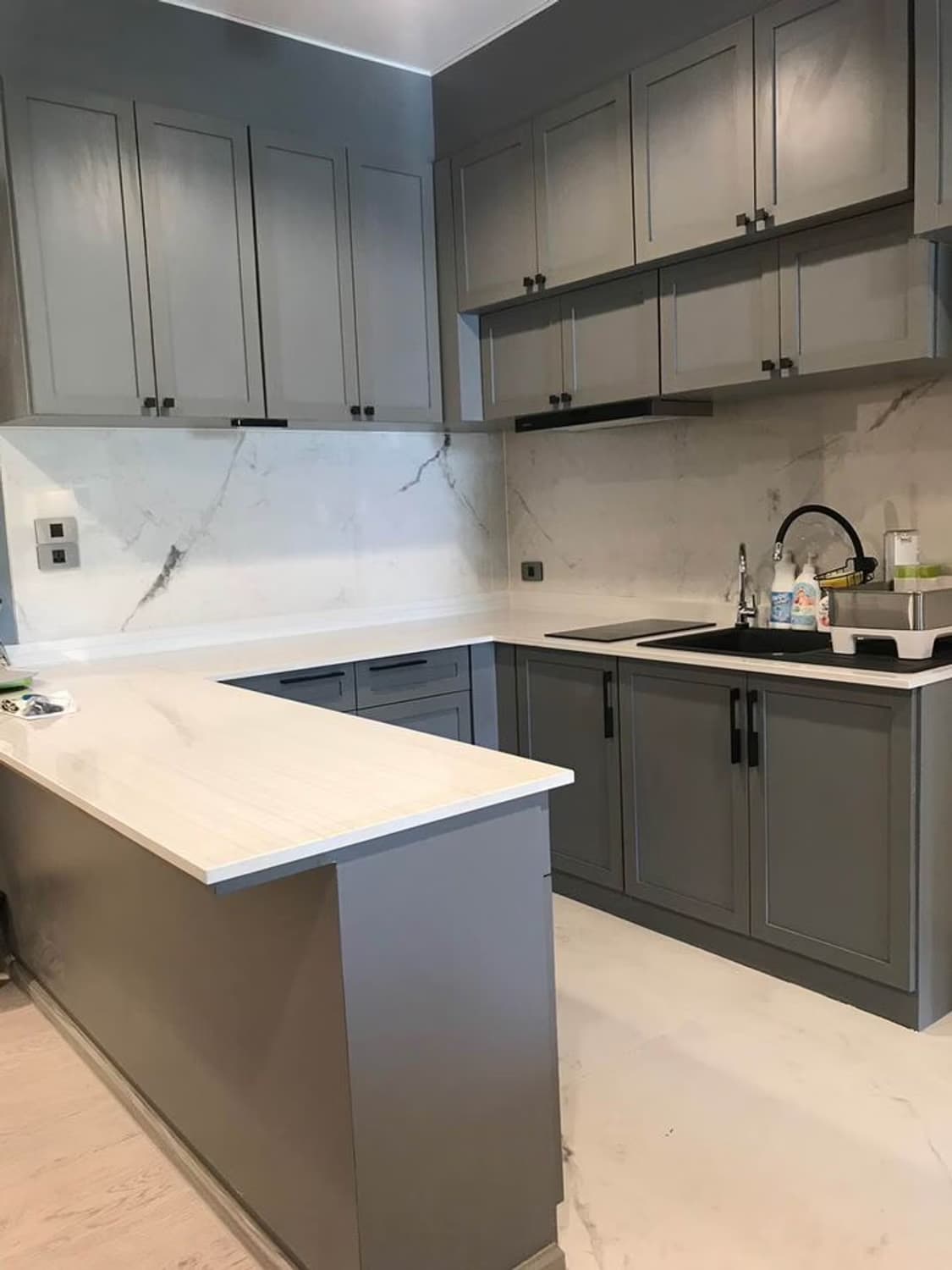 1 Bed Condo for Rent in Phaya Thai - Image 3