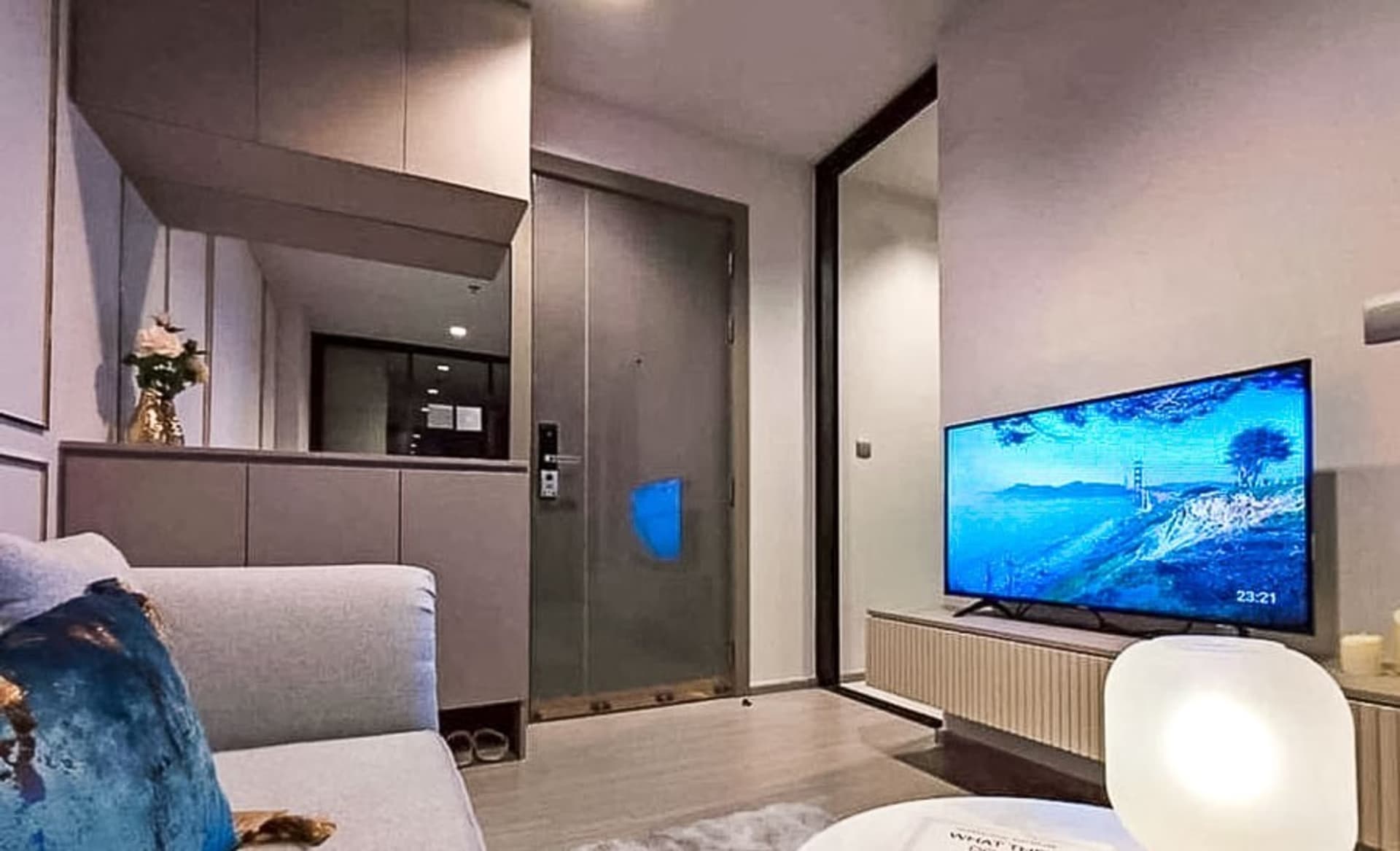 Condo for Rent at Life Asoke - Rama 9 - Image 2