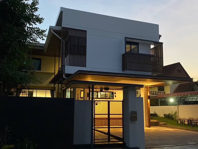 5 Bed House for Sale in Mueang Chiang Mai
