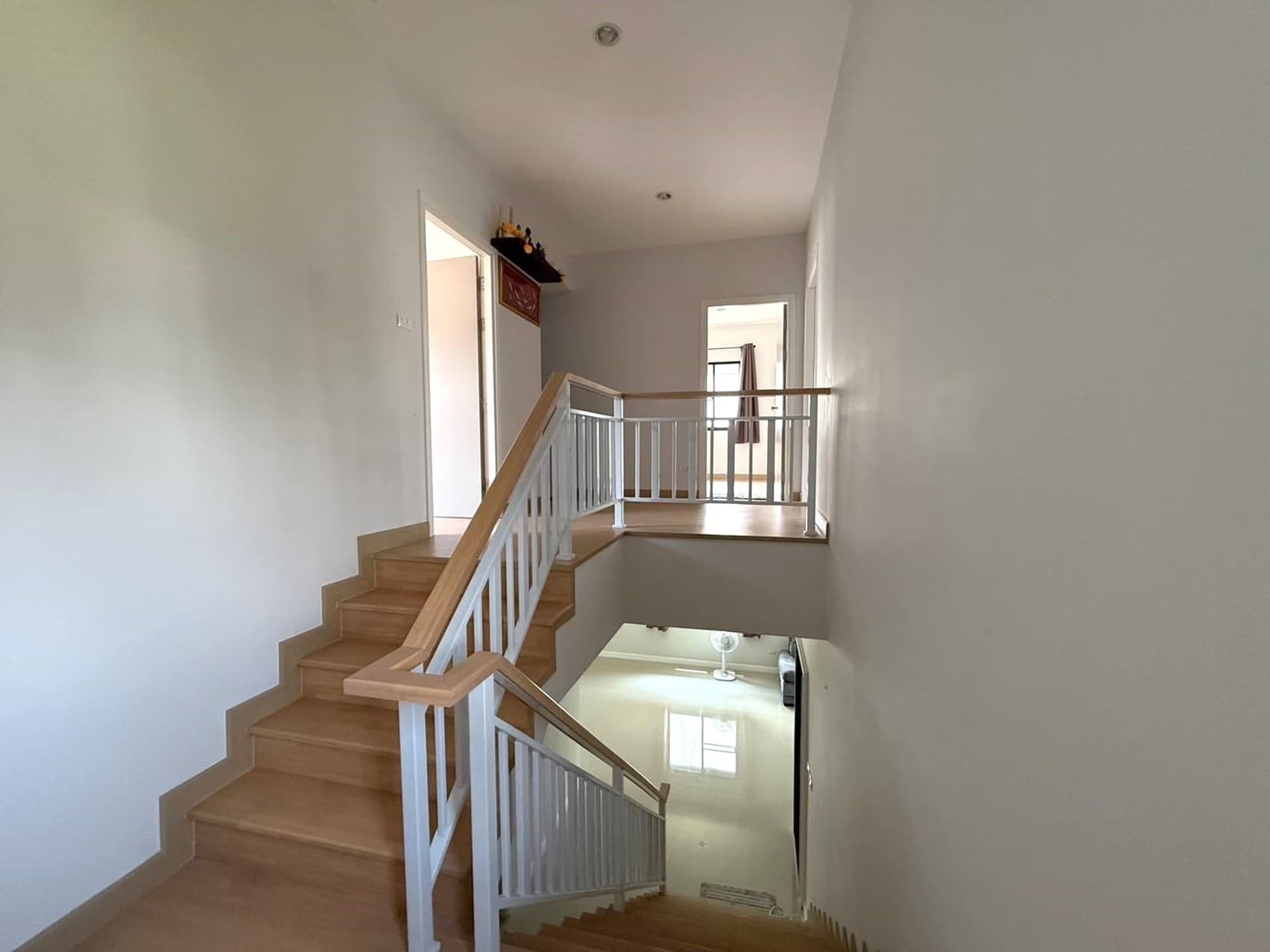 4 ห้องนอน บ้าน สำหรับ ขาย ใน Hang Dong - Image 8