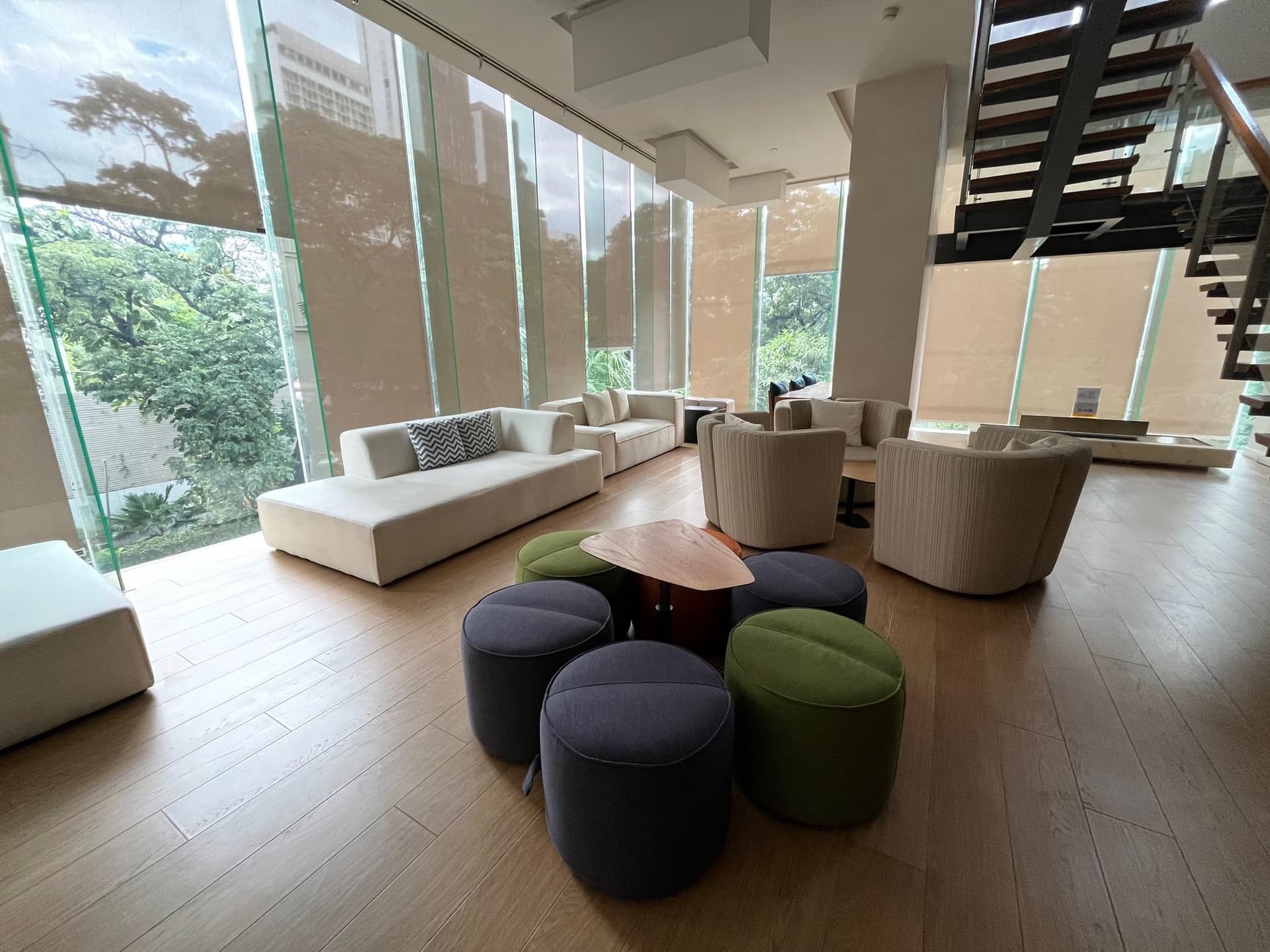null ห้องนอน Condo สำหรับ ขายและจำหน่าย ใกล้ Phetchaburi MRT - Image 4