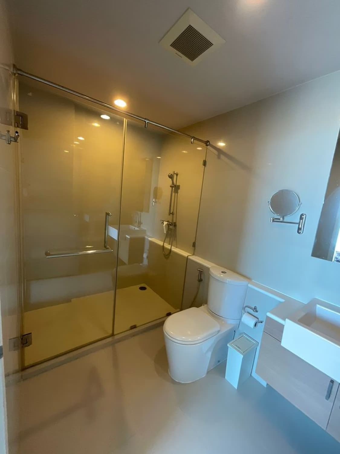 Condo for Rent at Hive Sathon - Image 14