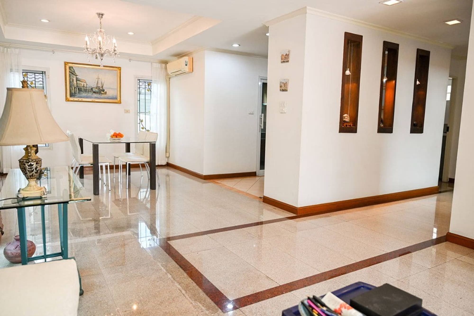4 Bed House for Sale in Wang Thonglang - Image 3