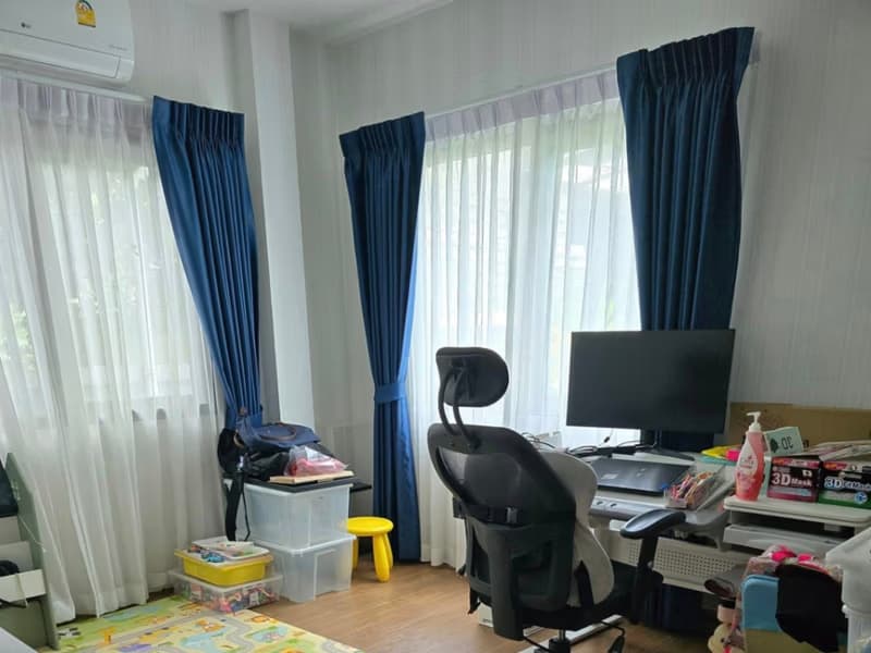 4 Bed House for Sale in Prawet