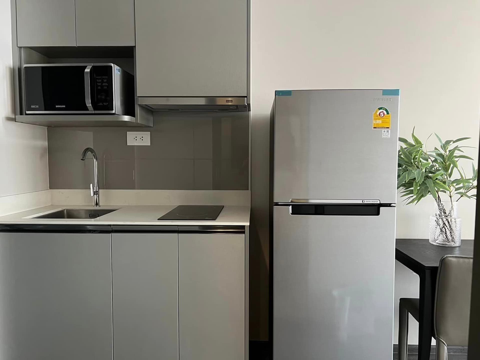 Studio Condo for Rent in Ratchathewi - Image 6