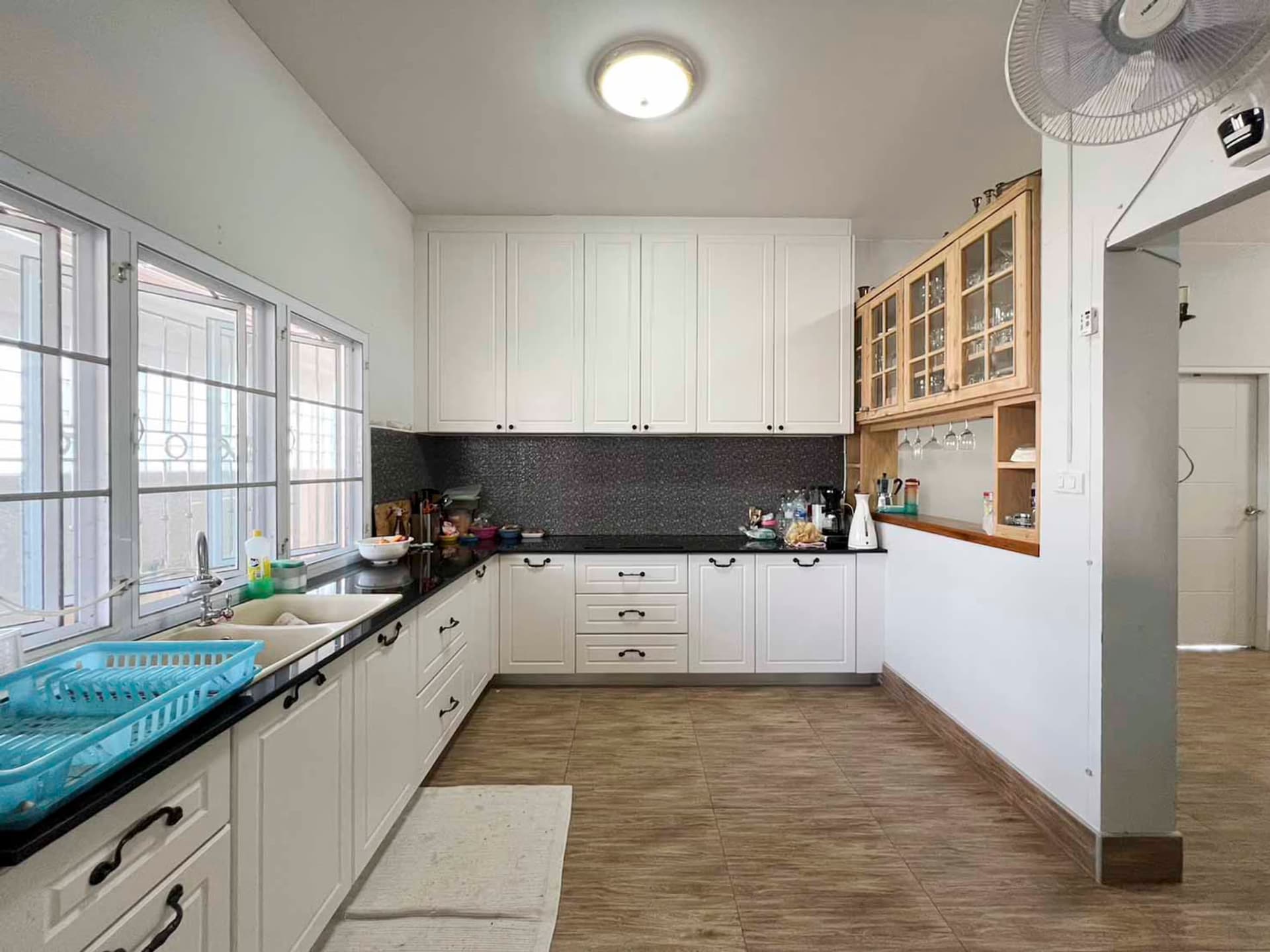 3 Bedroom House - Image 13