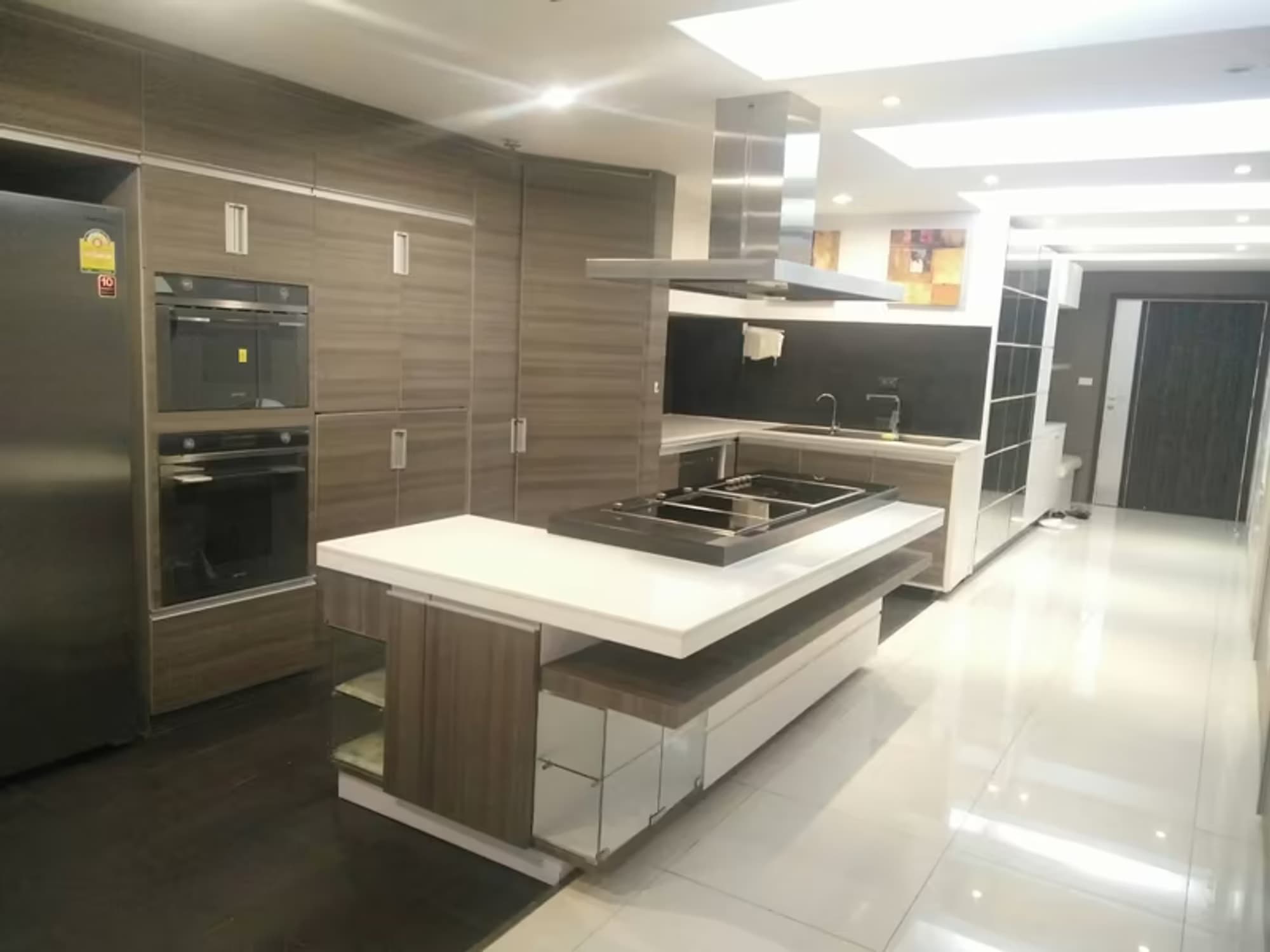 1 Bedroom Condo - Image 7