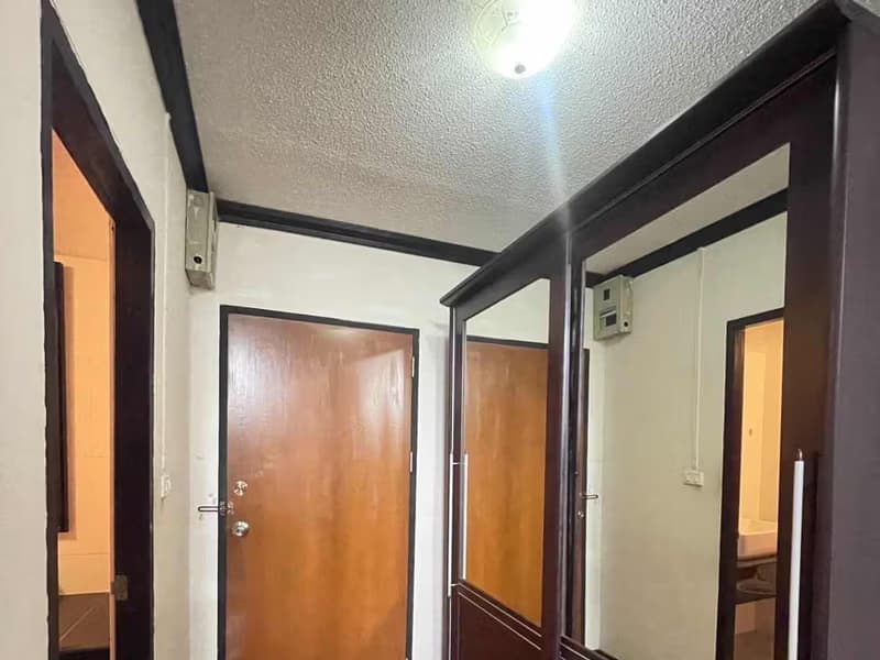 Condo for Rent at Hillside 4