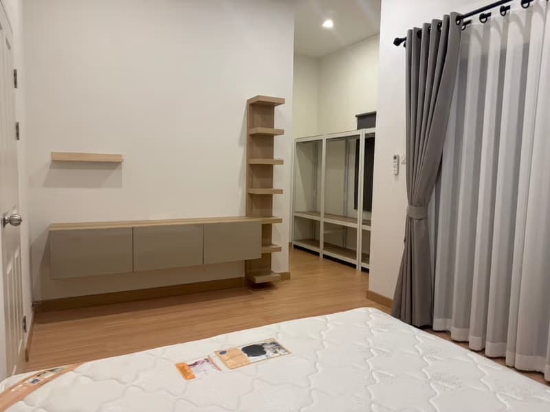 3 Bed House for Rent in Saraphi