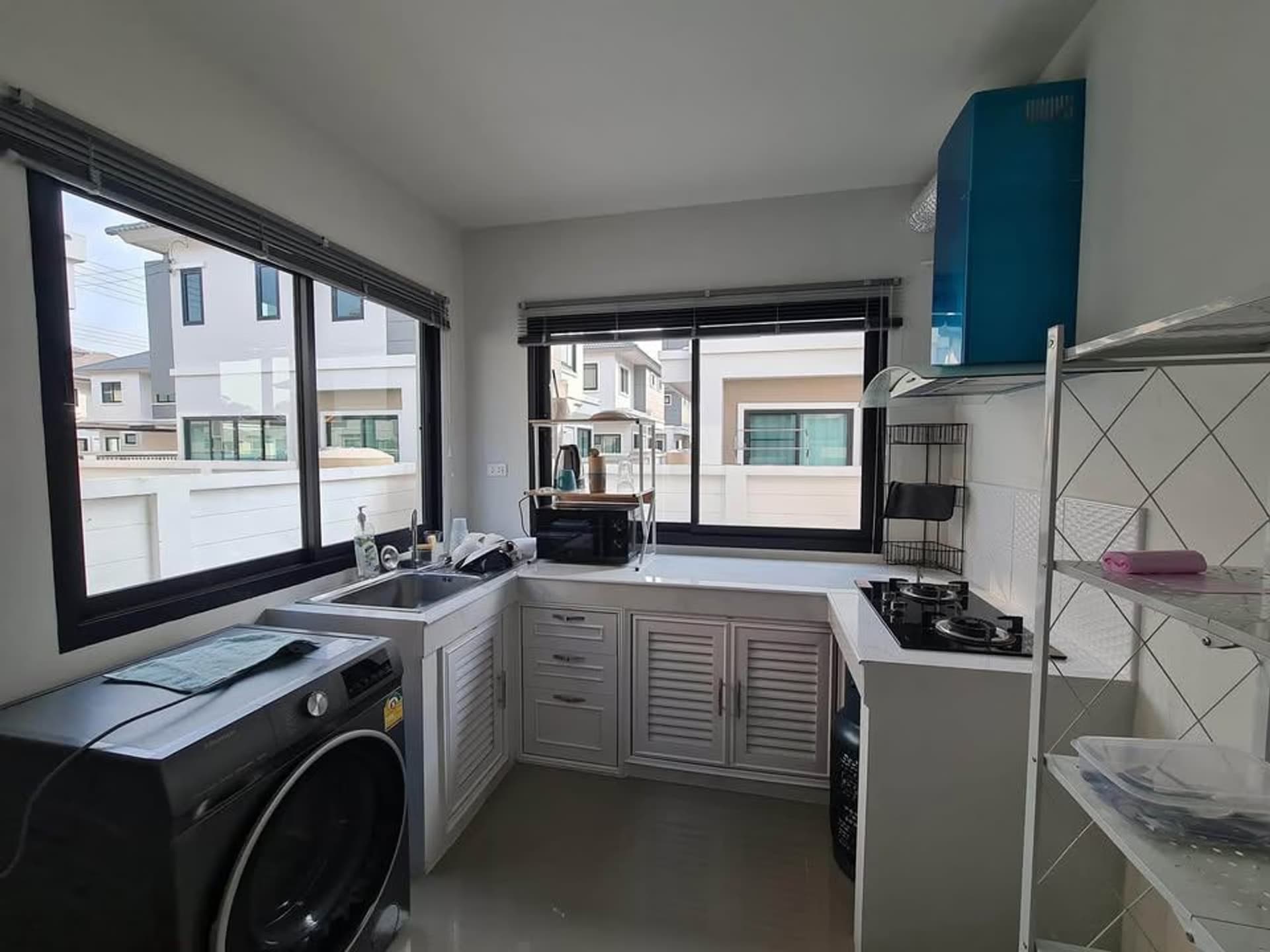 3 Bed House for Rent in San Kamphaeng District - Image 8
