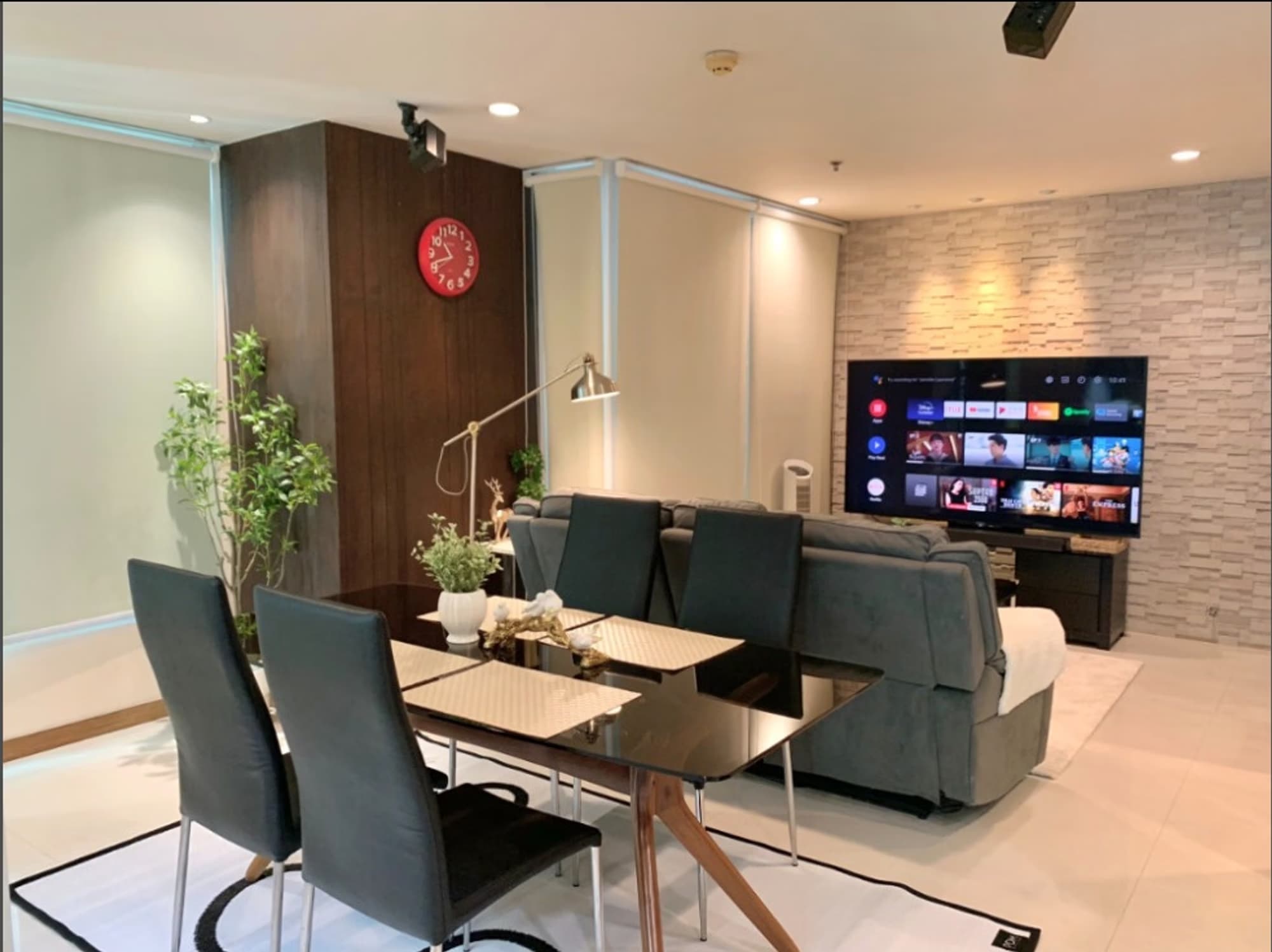 2 Bedroom Condo - Image 2