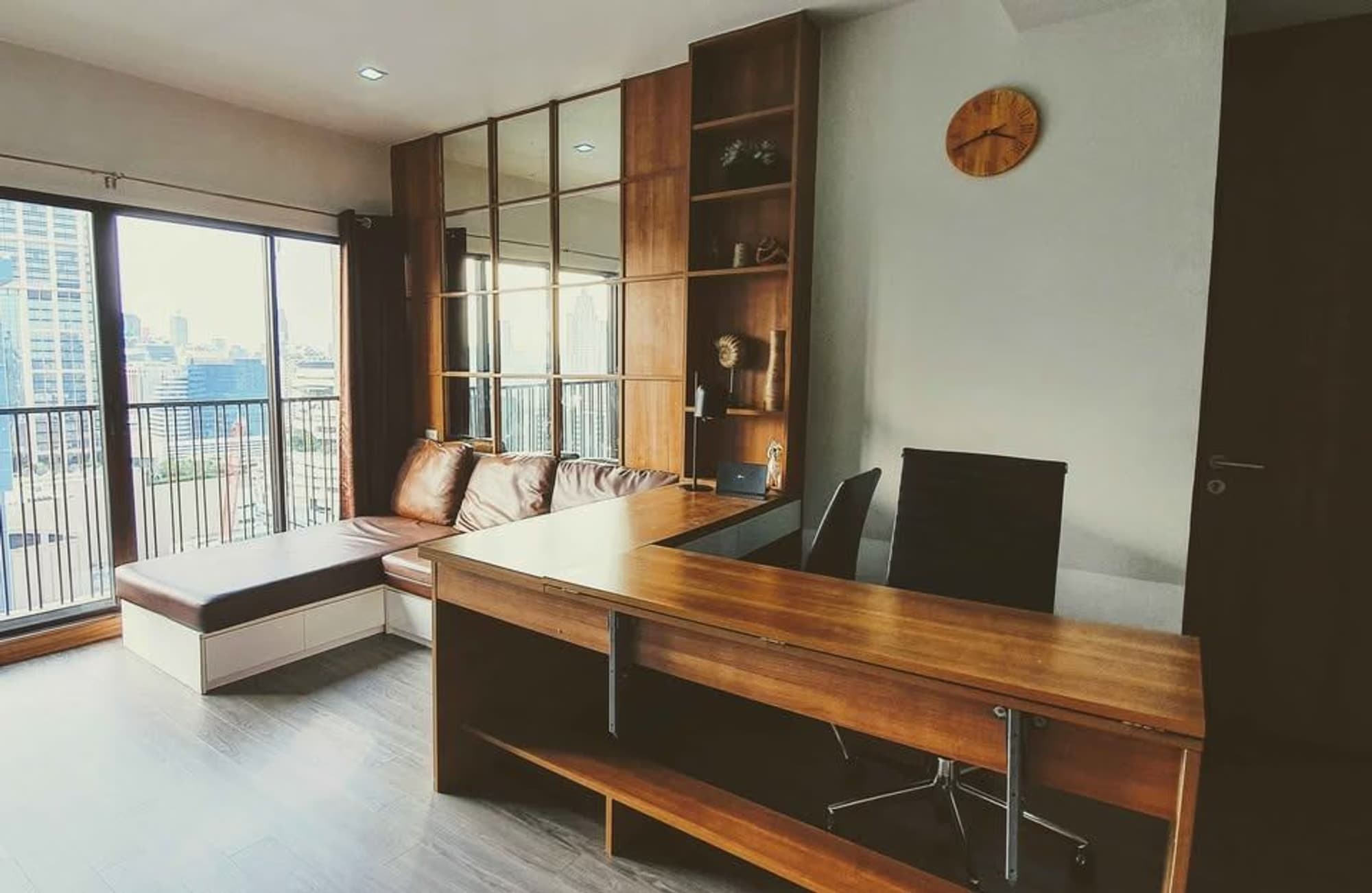 1 Bedroom Condo for Rent at Noble Refine - Image 5