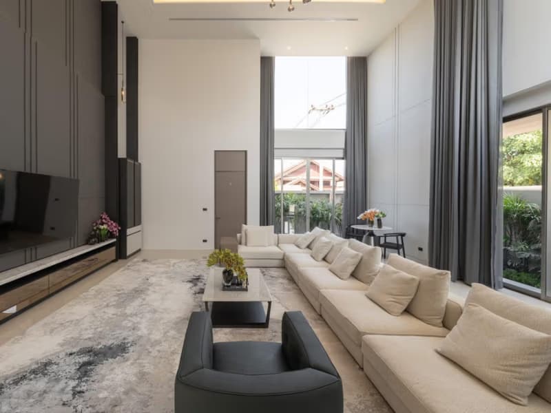 5 Bed House for Sale in Hang Dong