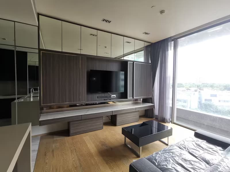 Sala Deang One