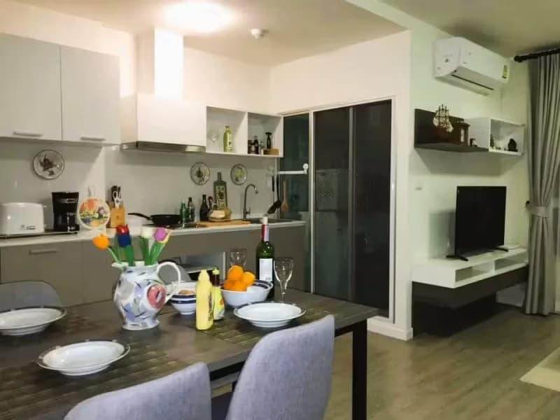 1 Bedroom Condo