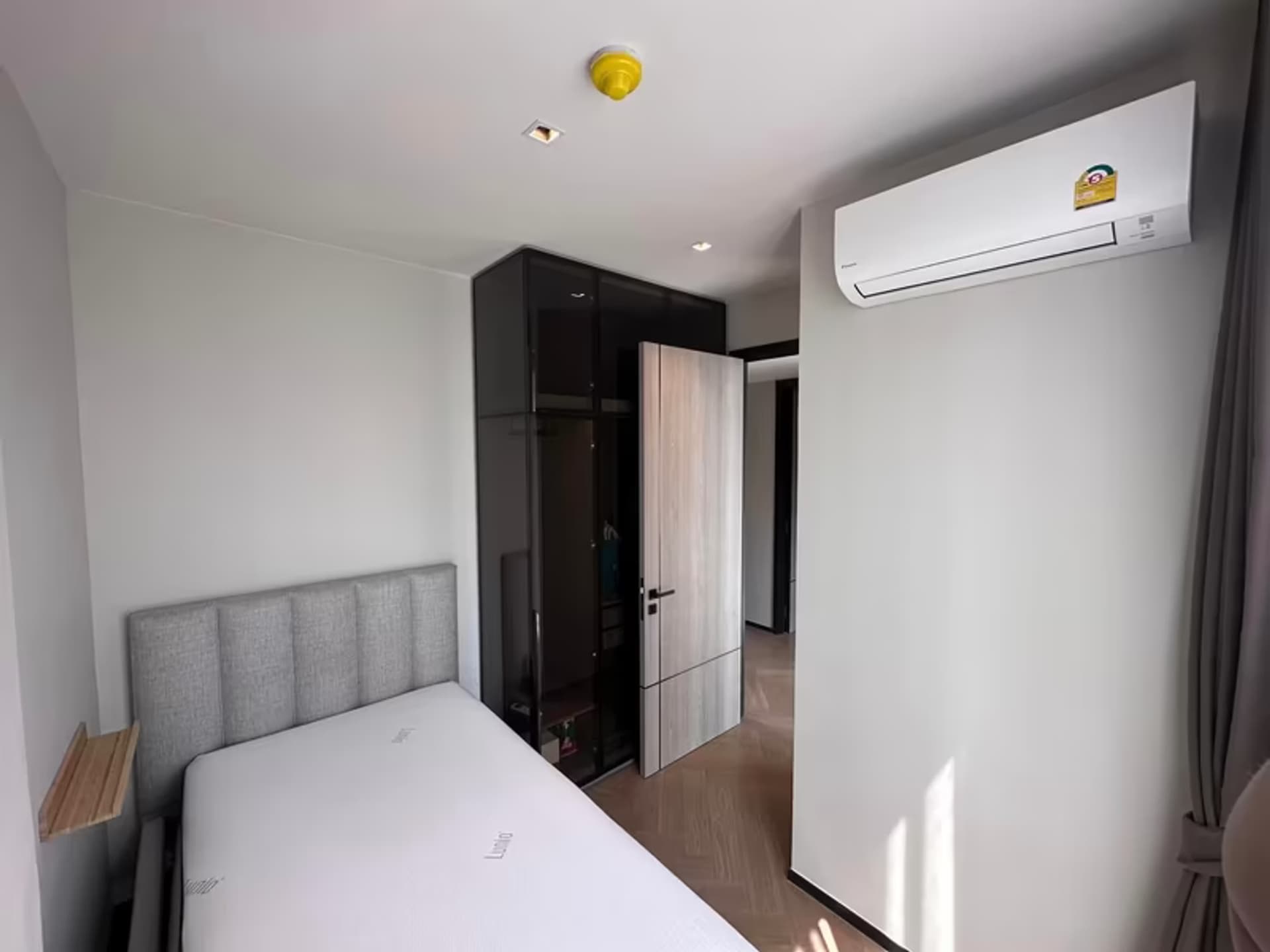  - Image 5