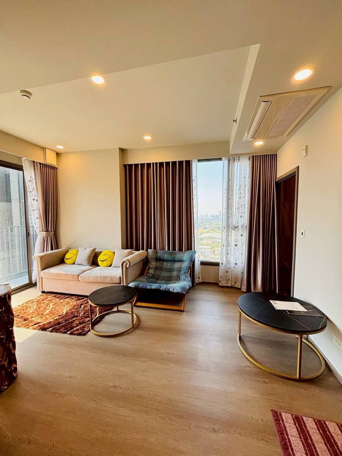 2 Bed Condo for Rent in Bang Phli - Image 3