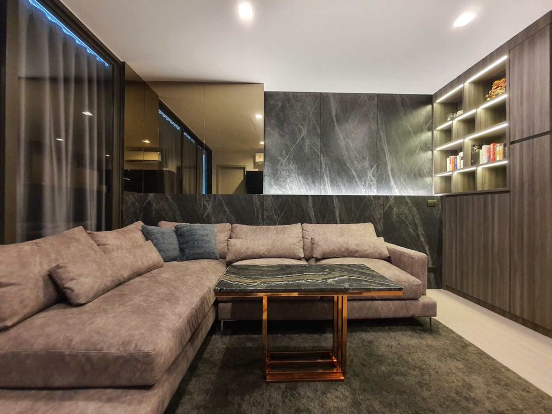 1 Bed Condo for Rent and Sale  Near Bang Chak BTS - Image 4