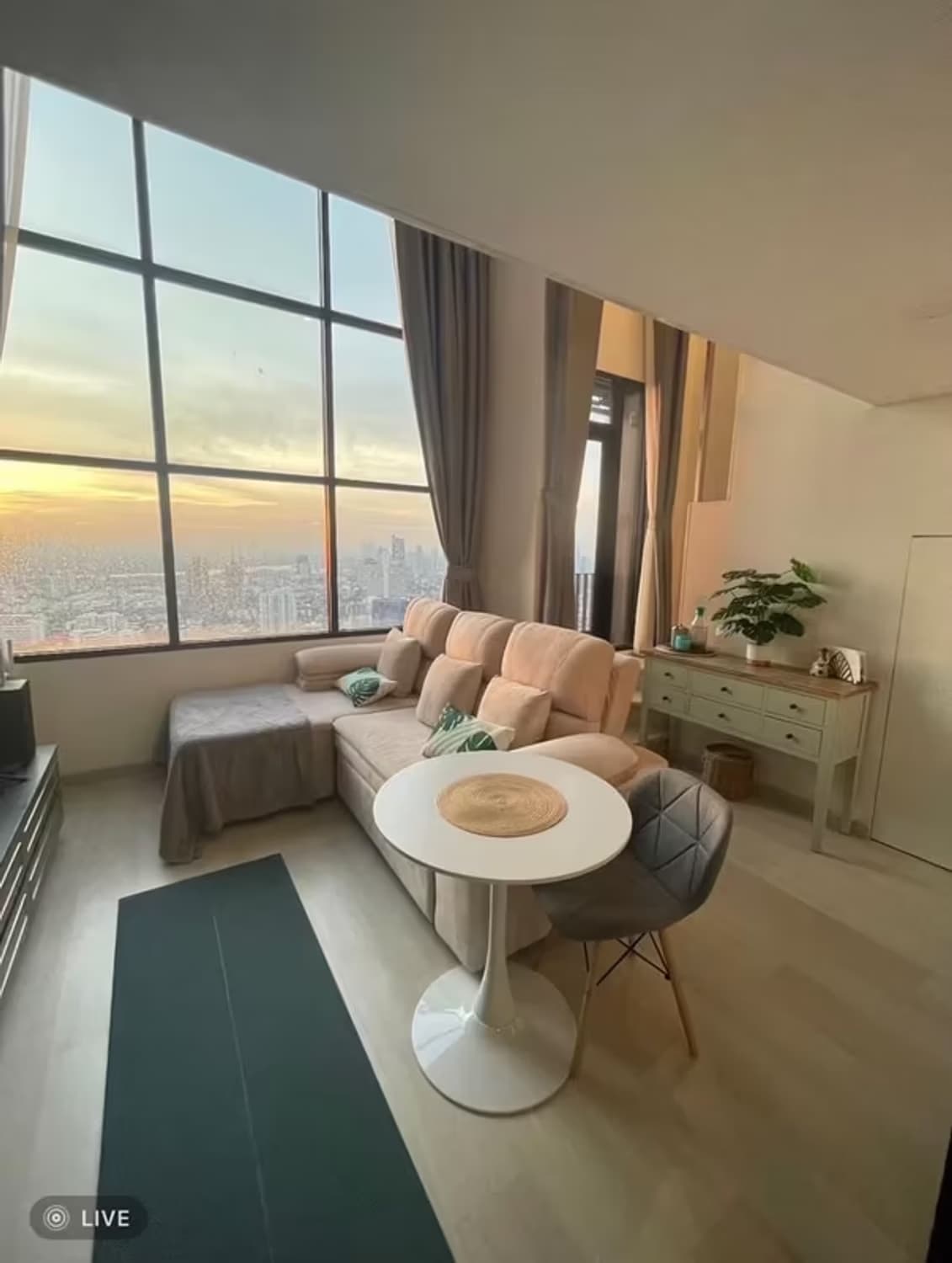 KnightsBridge Prime Sathorn - Image 1
