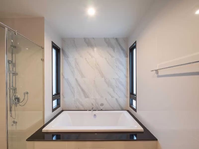 4 Bed House for Rent in Hang Dong