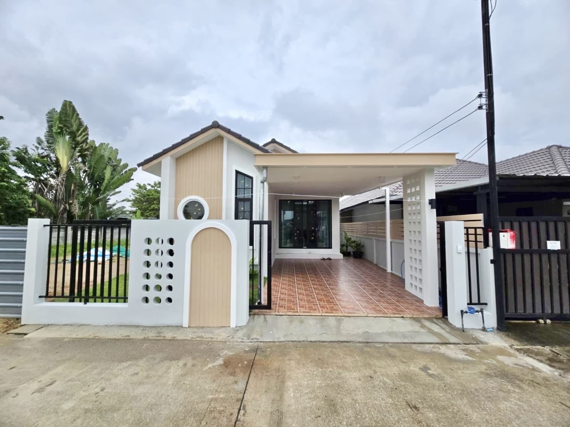 3 Bed House for Rent in San Sai District - Image 1