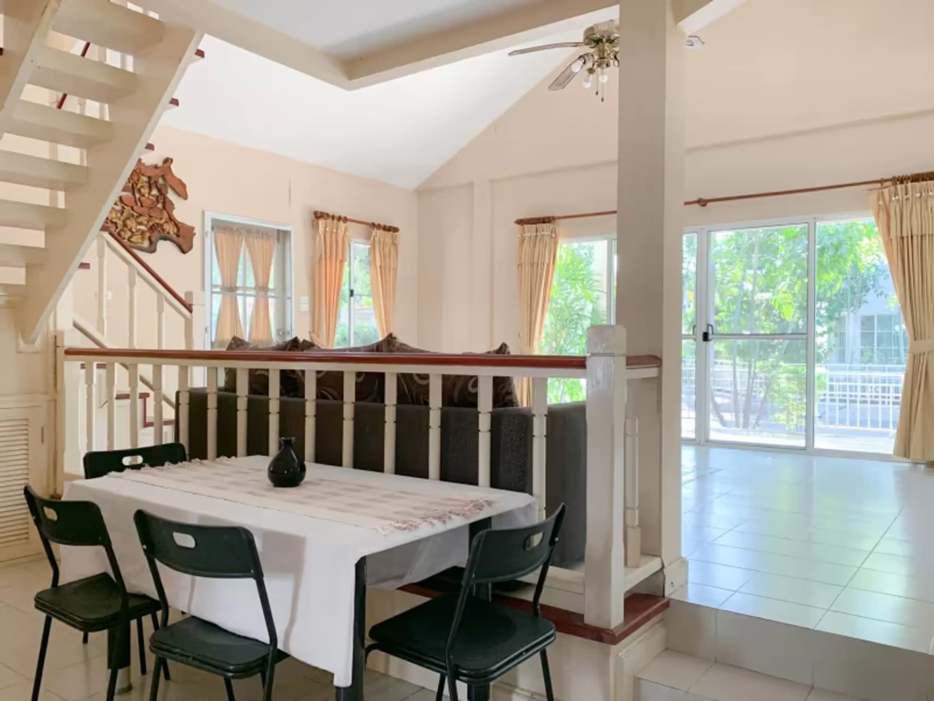 2 Bedroom House - Image 4