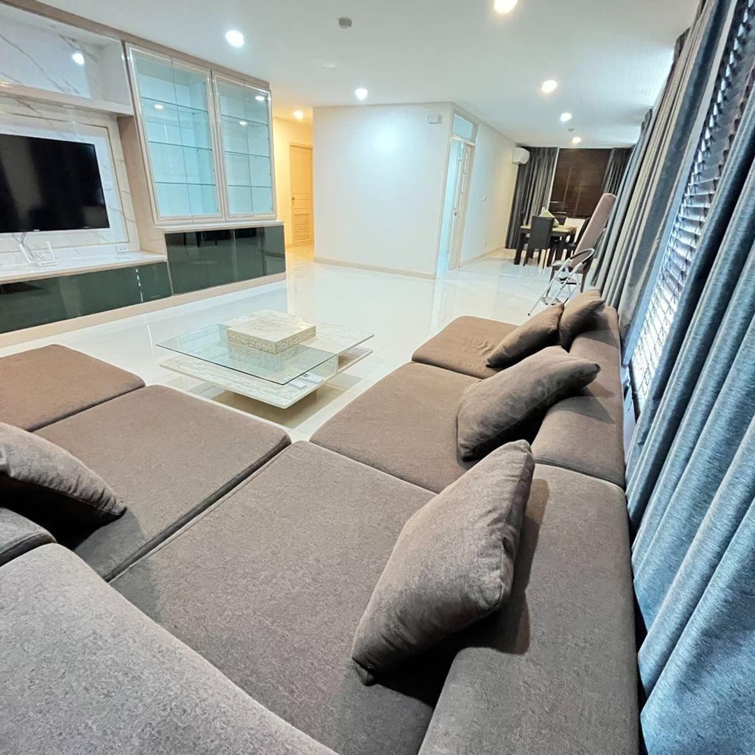 2 ห้องนอน คอนโด สำหรับ จำหน่าย ใน Watthana - Image 3