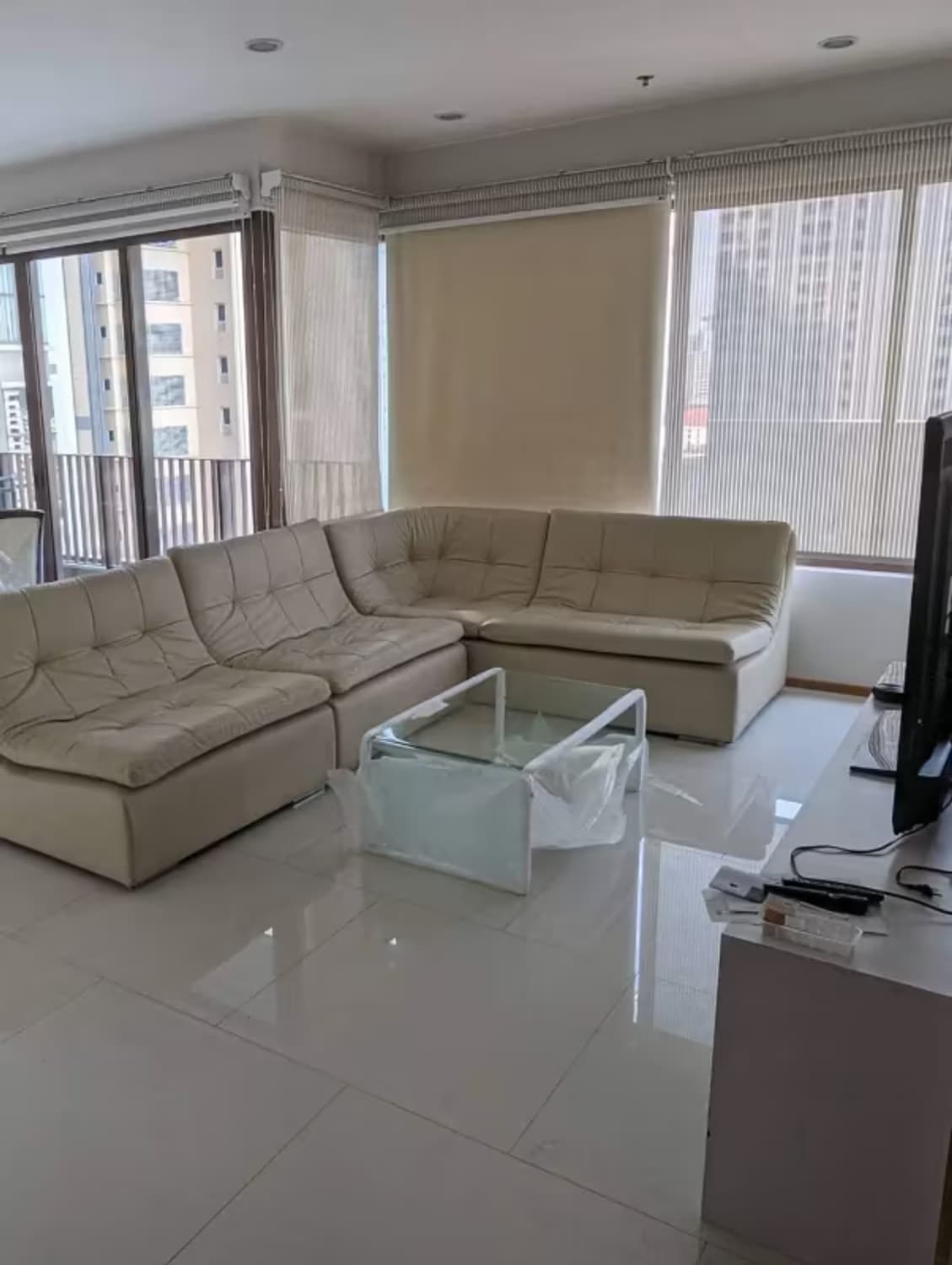 The Emporio Place - Image 6
